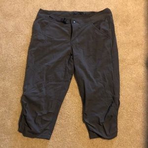 prAna breathable lightweight hiking pants capris with mesh pockets